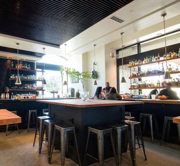Restaurants Nearby Fox Theatre Holeman And Finch Public House